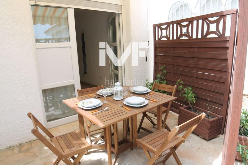 Foto 9fd36cfc-0b8a-43fa-be56-d9dc49b84219. Apartament amb piscina a Centre Miami Platja