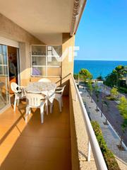 Pis a Passeig Marítim. Apartamento con terraza y vistas al mar