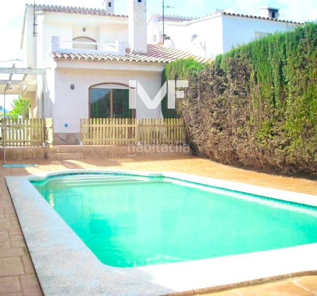 Foto 5fbae442-a1d8-46ed-8e77-81427d22e2b8. Xalet amb piscina a El Casalot Mont-roig del Camp