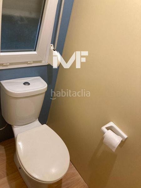 Foto b86b1759-d042-41ef-8a81-bc63c52b1d61. Casa amb piscina a Passeig Marítim Miami Platja