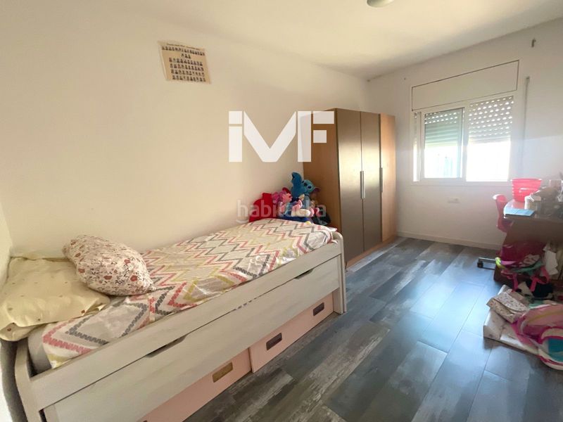 Foto 31888272-0815-4f0c-acfe-6d51deb75f2a. Apartament amb aparcament a Centre Miami Platja