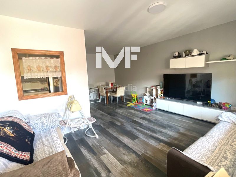 Foto c3682ea6-3e9b-45d6-8691-2b58d24764f4. Apartament amb aparcament a Centre Miami Platja