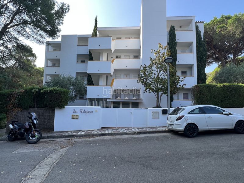 Foto 5a7c6383-7fce-4b9a-a439-209d8ba36eff. Aparcament cotxe a carrer hortènsia 2 a Los Pinos-Politur Platja d´Aro