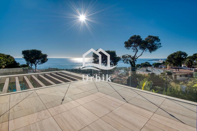 Foto 179eedd1-e2b5-4126-bd32-1845f64135f3. Chalet avec cheminée chauffage parking piscine dans Platja d´Aro