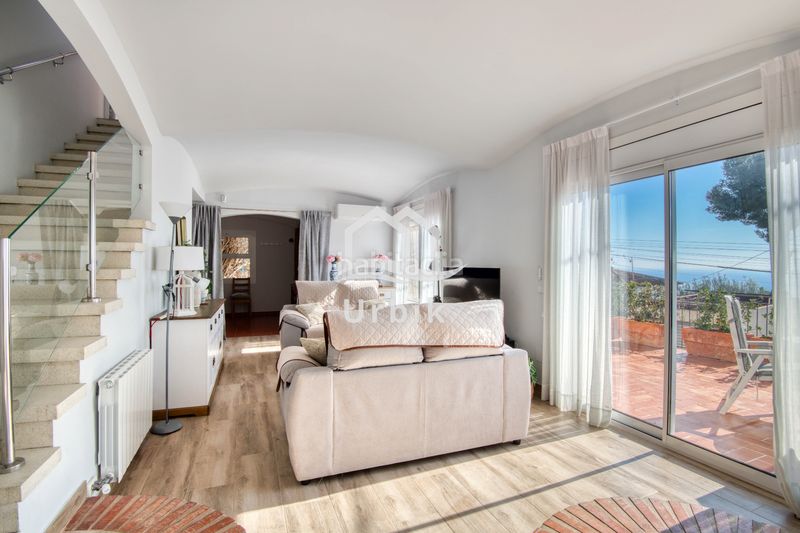 Foto d3bc79ae-3205-47f6-90c8-08480dccef32. Xalet amb xemeneia calefacció aparcament piscina a Platja d´Aro