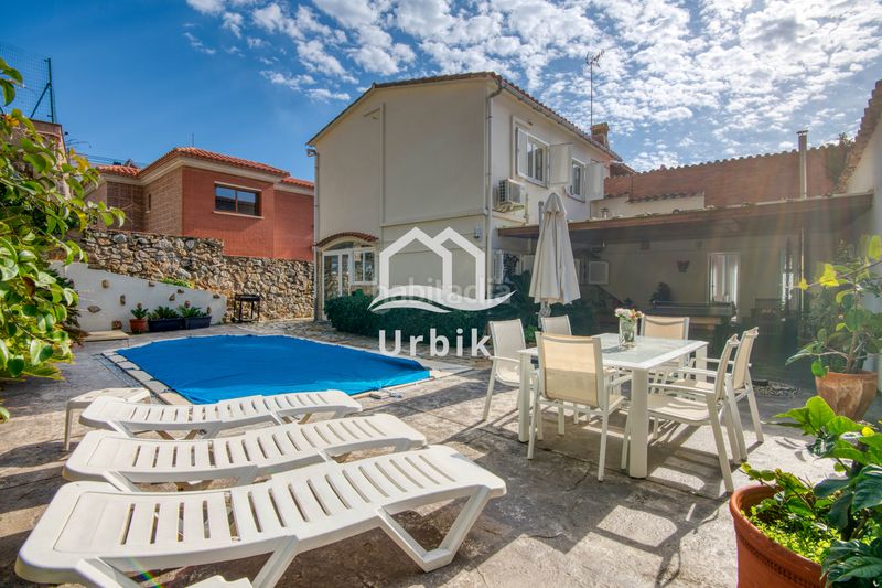 Foto ff83e9ee-dce3-406a-95ed-b62889511b57. Xalet amb xemeneia calefacció aparcament piscina a Platja d´Aro