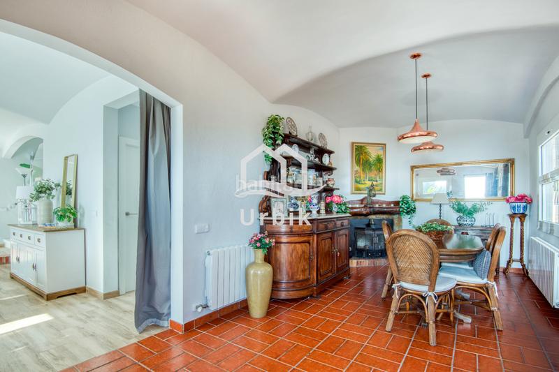 Foto 876381d6-b965-4d4f-b727-c550b3798d03. Chalet with fireplace heating parking pool in Los Pinos-Politur Platja d´Aro