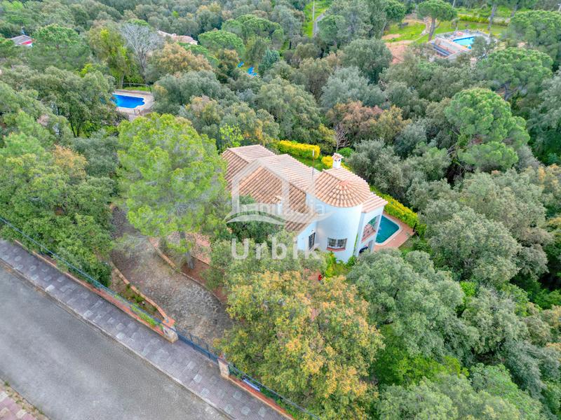 Foto ad7e32f6-4166-4938-97b2-70f7ecb58351. Chalet con camino riscaldamento piscina in Urbanitzacions del Nord Santa Cristina d´Aro