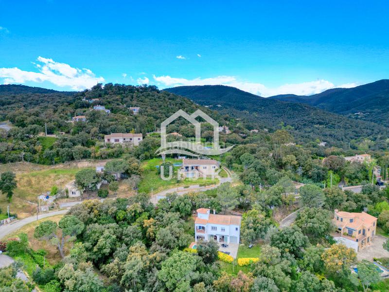 Foto f9175745-fbf8-4289-84a2-5138c2cd43c3. Chalet con camino riscaldamento piscina in Urbanitzacions del Nord Santa Cristina d´Aro