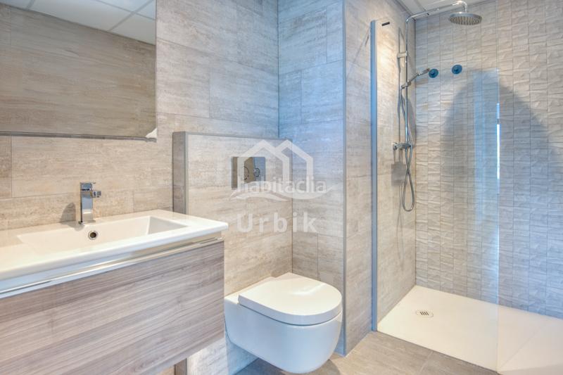 Foto e04e23f1-408f-41ca-b427-73b8b8f3d75a. Ático  con terraza y solárium privado. en Fenals Platja d´Aro