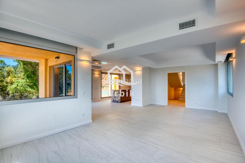 Foto fbb15ecd-8090-49ee-9ae8-23db4c6805cf. Chalet con riscaldamento parcheggio piscina in Puntabrava-Port Salvi Sant Feliu de Guíxols