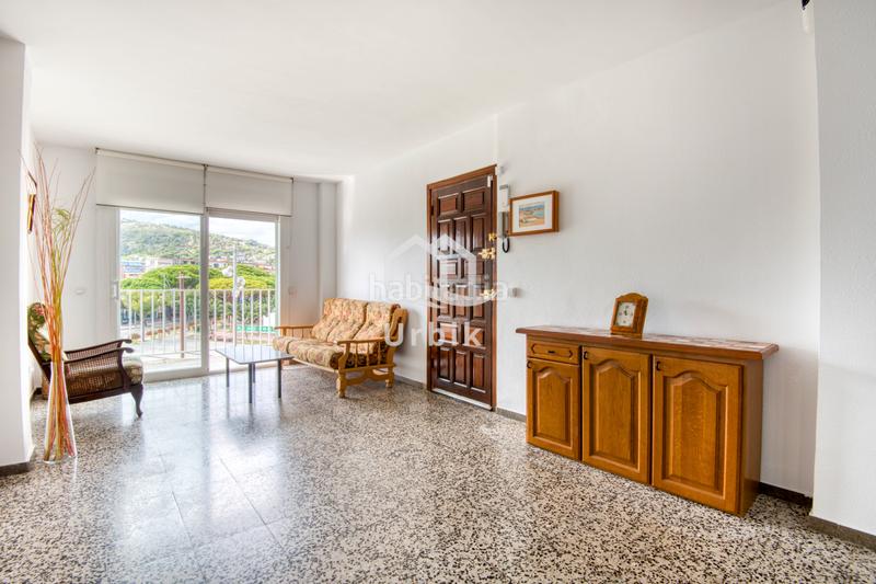 Foto 25caed06-c3c3-4a41-8933-d8f7a250968f. Apartamento en carrer doctor fleming 13 en pleno centro con dos terrazas en Platja d´Aro