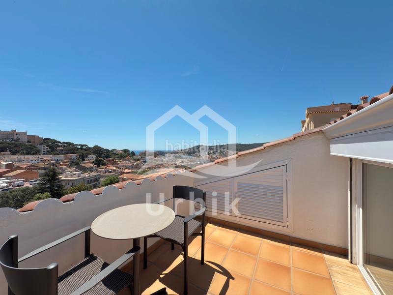 Foto 910fdaf4-8c22-40b2-af02-b055ba6b7824. Casa adossada amb calefacció aparcament piscina a Sant Feliu de Guíxols