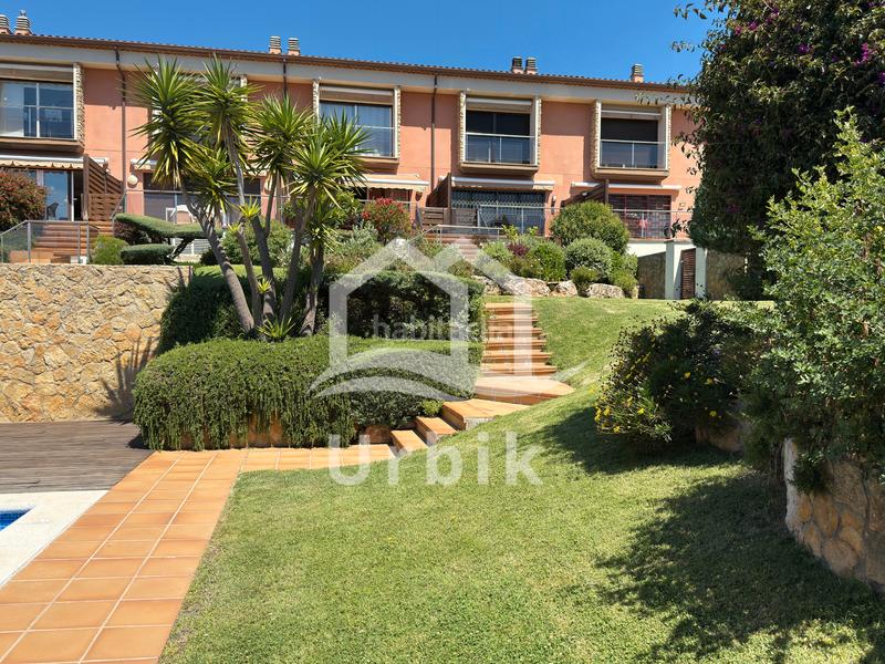 Foto 8bd45201-8ee8-42b1-b248-c3e2ac3bed17. Reihenhaus mit heizung parking pool in Sant Pol Sant Feliu de Guíxols