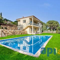 Chalet en Carrer Gironès 283