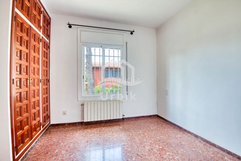 Foto f4d89d70-70c4-4108-b1fb-ad4dc7a9491b. Casa amb xemeneia calefacció a Castell d´Aro