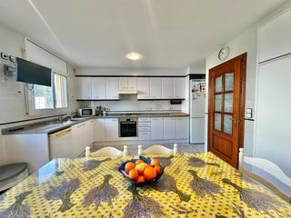 Casa a schiera in Carrer industrials 40