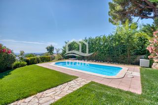 Haus  Carrer de les oliveres. Con piscina privada y gran jardín
