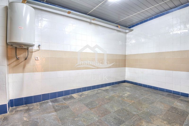 Foto 0d3eb63e-10f7-4e46-98a8-6472a8bdcf57. Local comercial amb calefacció a Vilartagues-Tueda de Dalt Sant Feliu de Guíxols