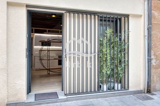 Planta baixa  Carrer de la rutlla. Planta baja tipo loft con patio y mucho car�cter