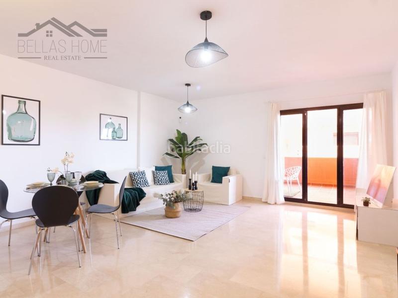 Foto 0742368d-7eb2-427d-8763-0929c5ac08b2. Pis amb aparcament piscina a puerto de Estepona Estepona