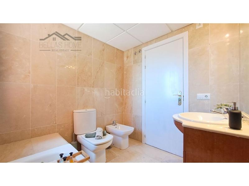 Foto 0e053014-a14c-42df-9ff9-0b6914e9bd52. Pis amb aparcament piscina a puerto de Estepona Estepona