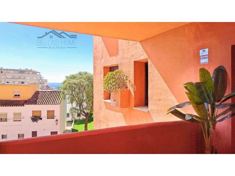 Foto 17e156c1-a6f1-421c-89dc-68e4b6d04c25. Pis amb aparcament piscina a puerto de Estepona Estepona