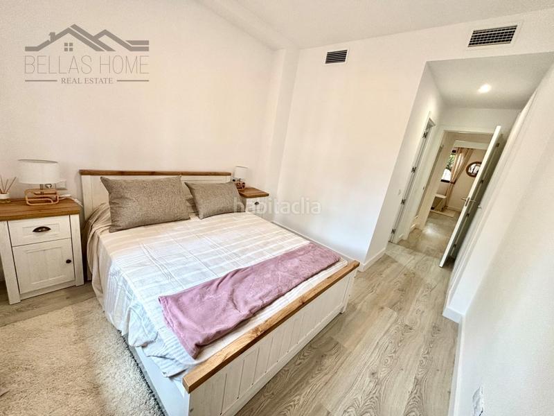 Foto fa766abd-1a6e-45dc-a392-b8b9b544e4dd. Flat with parking pool in bahía de Casares Casares