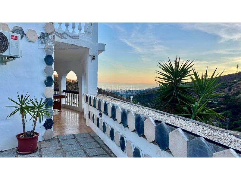 Foto f15bc1db-e7dd-4c06-9643-b998158714bf. Alquiler casa alquiler casa de campo en Torrecuevas - Lomas del Gato Almuñécar