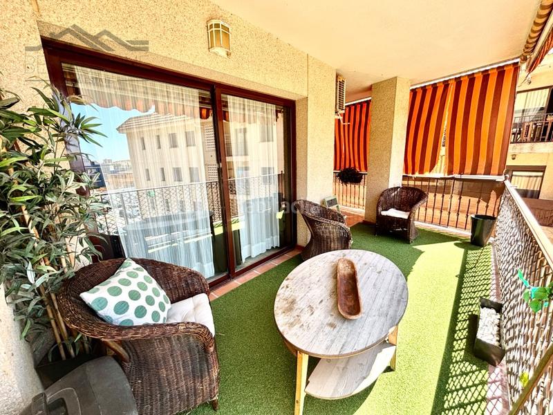 Foto dda7aaf4-24d0-4a33-b36f-21bf33ed5e67. Appartamento con piscina in San Luis de Sabinillas Manilva
