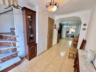 Casa adossada  N/a. Casa de pueblo en centro de estepona