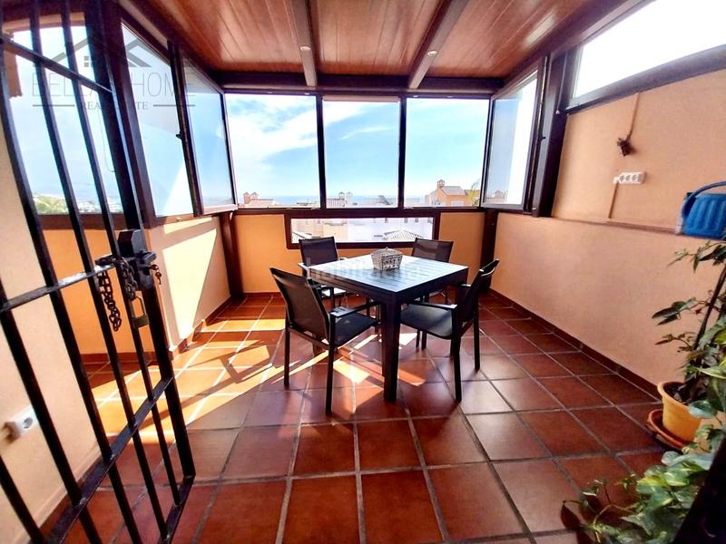 Foto b0428e92-b1fe-4f67-9657-3dffa920dafd. Zweistöckige wohnung mit parking pool in bahía de Casares Casares