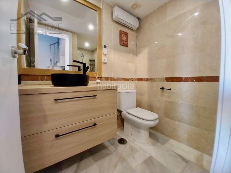 Foto bb27eb71-326f-4f36-89fb-fbac9d2103c5. Zweistöckige wohnung mit parking pool in bahía de Casares Casares
