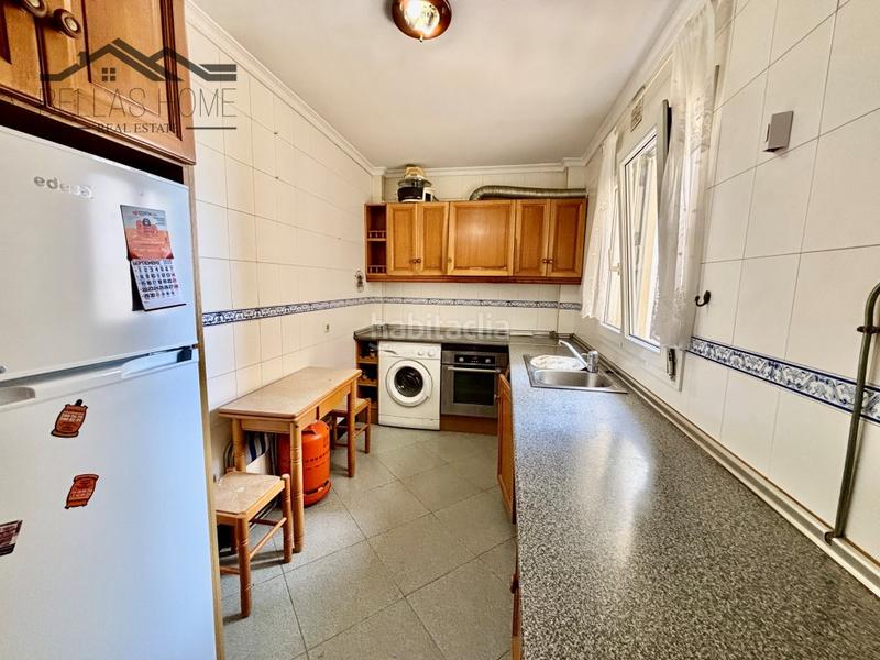 Foto 4b7d6a6e-78cf-469a-8e63-ac43b9a686c3. Flat in Centro Estepona