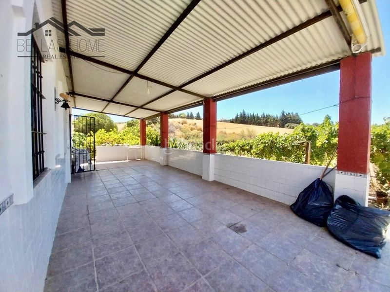 Foto edf10a2a-db5a-4e83-9f14-316762c3fc57. Masia amb aparcament a Zona Calvario Estepona