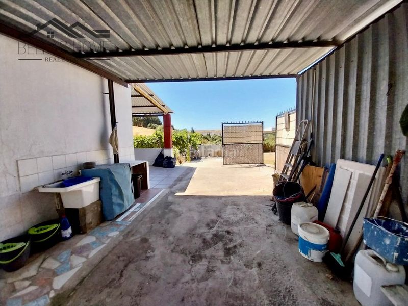 Foto f3ea435c-b00b-4048-89e7-87a60beaacea. Masia amb aparcament a Zona Calvario Estepona