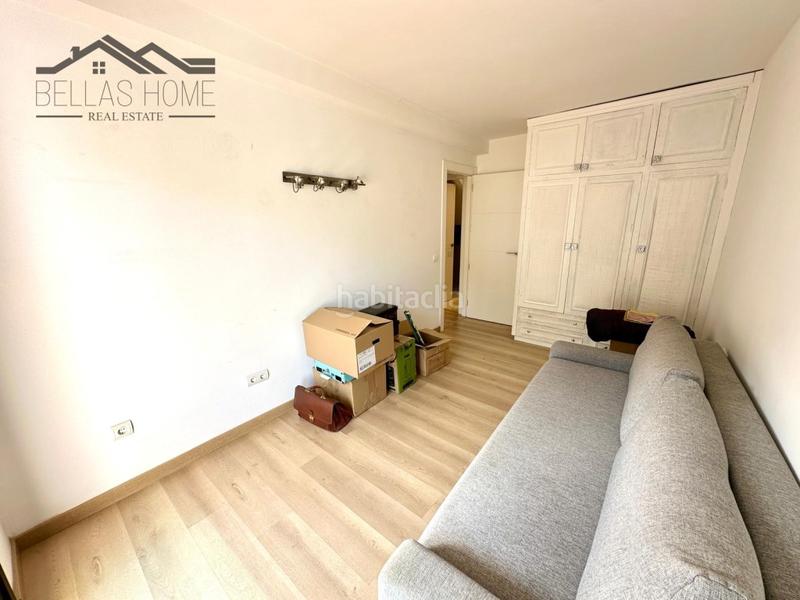 Foto 541fa99f-d7ec-423c-a066-33b749dd4390. Zweistöckige wohnung mit pool in puerto de Estepona Estepona