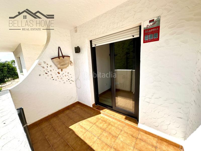 Foto 81180c16-2228-4a2b-98dd-13bdc21ccd48. Zweistöckige wohnung mit pool in puerto de Estepona Estepona