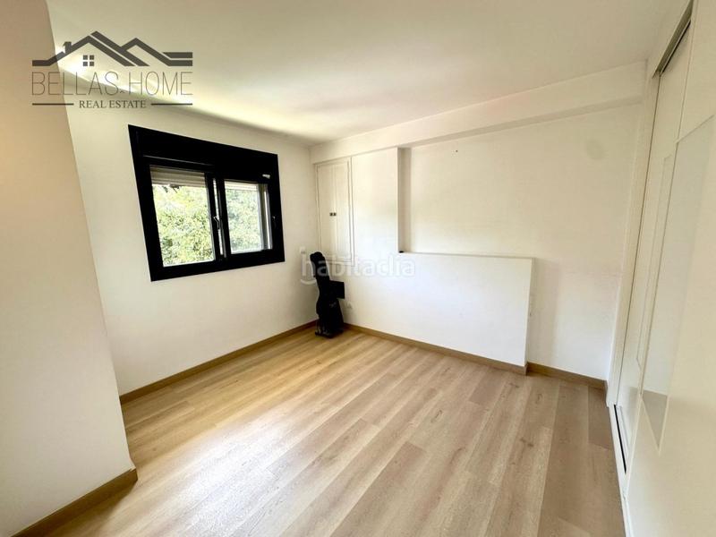 Foto 91048ba4-1503-4c60-8435-96ed91068815. Zweistöckige wohnung mit pool in puerto de Estepona Estepona