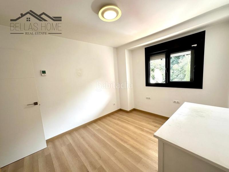 Foto ab4c3ffc-c6bd-45bd-a1bc-defaeb41f7d3. Zweistöckige wohnung mit pool in puerto de Estepona Estepona