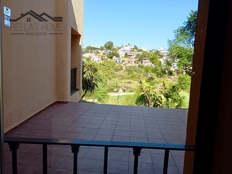 Foto 87c4e5c2-1363-41ae-8a84-105f8ef58a11. Planta baixa amb aparcament piscina a Valle Romano Golf Estepona