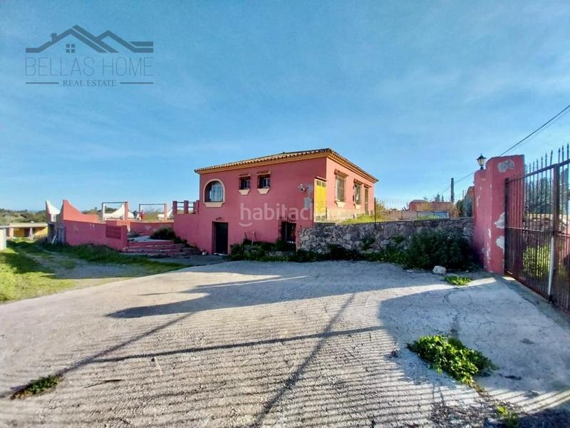 Foto 23f44478-0bab-4766-ad51-bcad0422f56a. Haus mit parking pool in Los Llanos Estepona