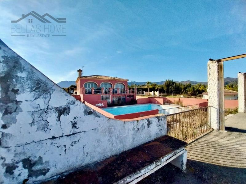 Foto 61c743eb-27ed-4b55-bf33-638a455be43e. Haus mit parking pool in Los Llanos Estepona