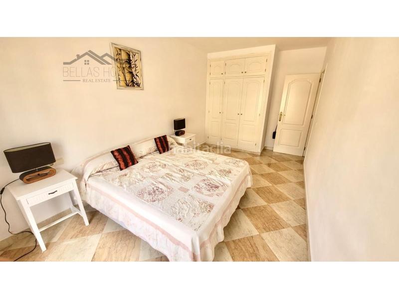 Foto 0377147c-3ddb-48df-a9c1-40e9324cb043. Pis amb aparcament piscina a San Luis de Sabinillas Manilva