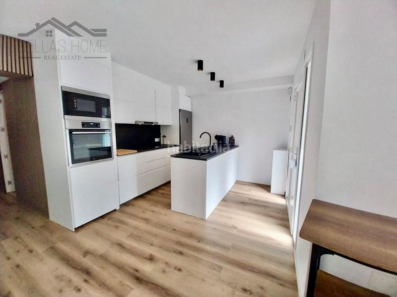 Foto 9afbc67c-6fb8-4de7-9dc6-ca11a26fb45a. Rez-de-chaussée dans Centro Estepona