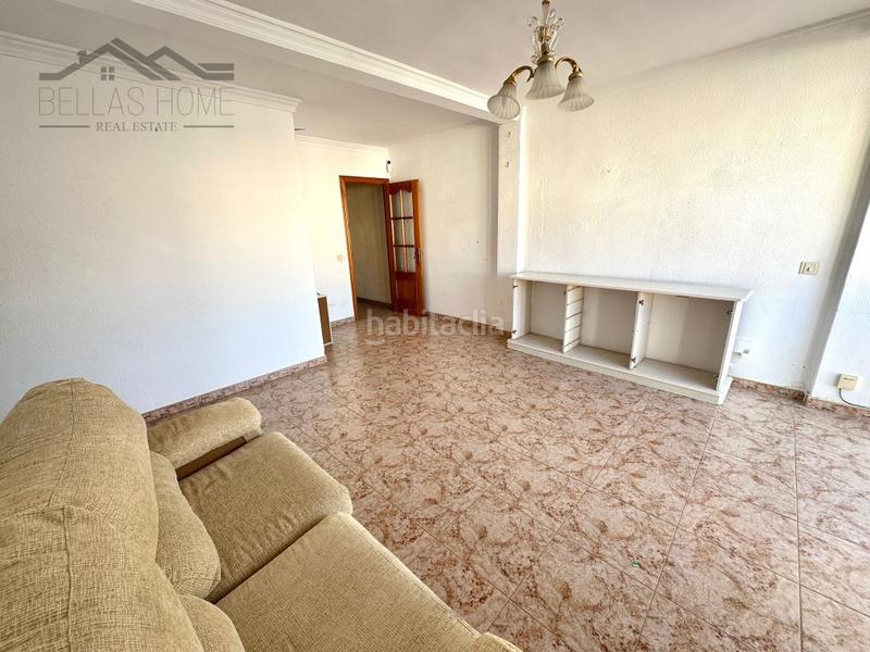 Foto e45f24e8-7a4a-499b-bdd2-c8ca42babf84. Flat in Zona Calvario Estepona