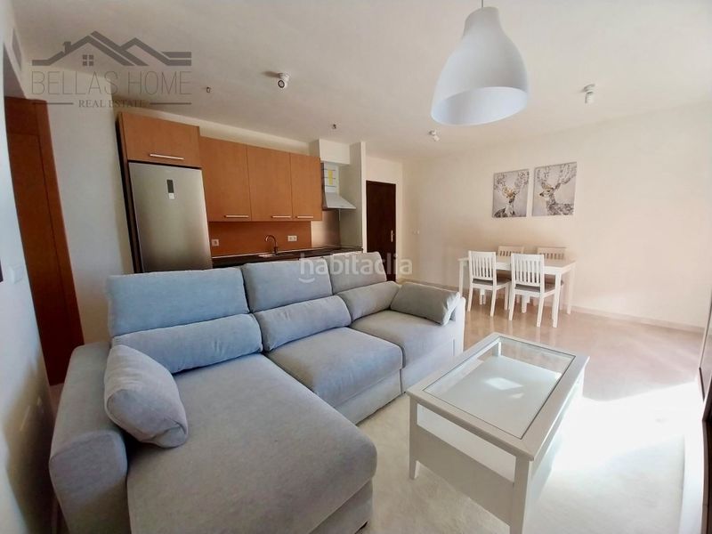 Foto 9d3ac507-15fe-41ec-8e05-95bb09c4d4b1. Pis amb aparcament piscina a puerto de Estepona Estepona