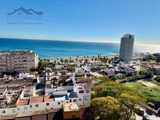 Pis  Calle cristobal colon. Piso en el puerto de estepona