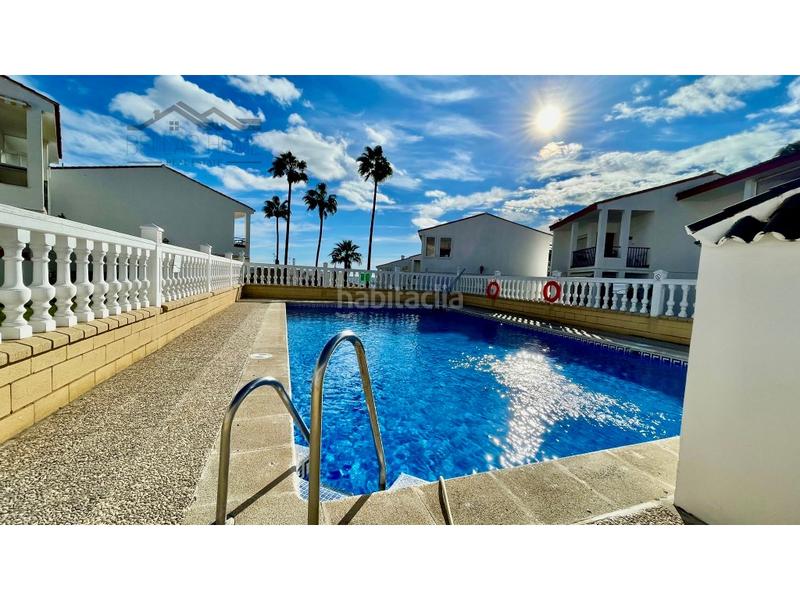 Foto 642a39e1-bad4-480c-a119-8b0d626dad8d. Erdgeschoss mit parking pool in Alcorrín Manilva