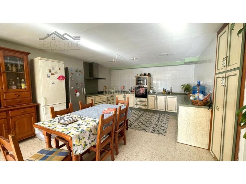 Foto 772270f6-ba87-461a-a612-f57fba4573d8. Casa adossada amb aparcament a Guadalobón Estepona
